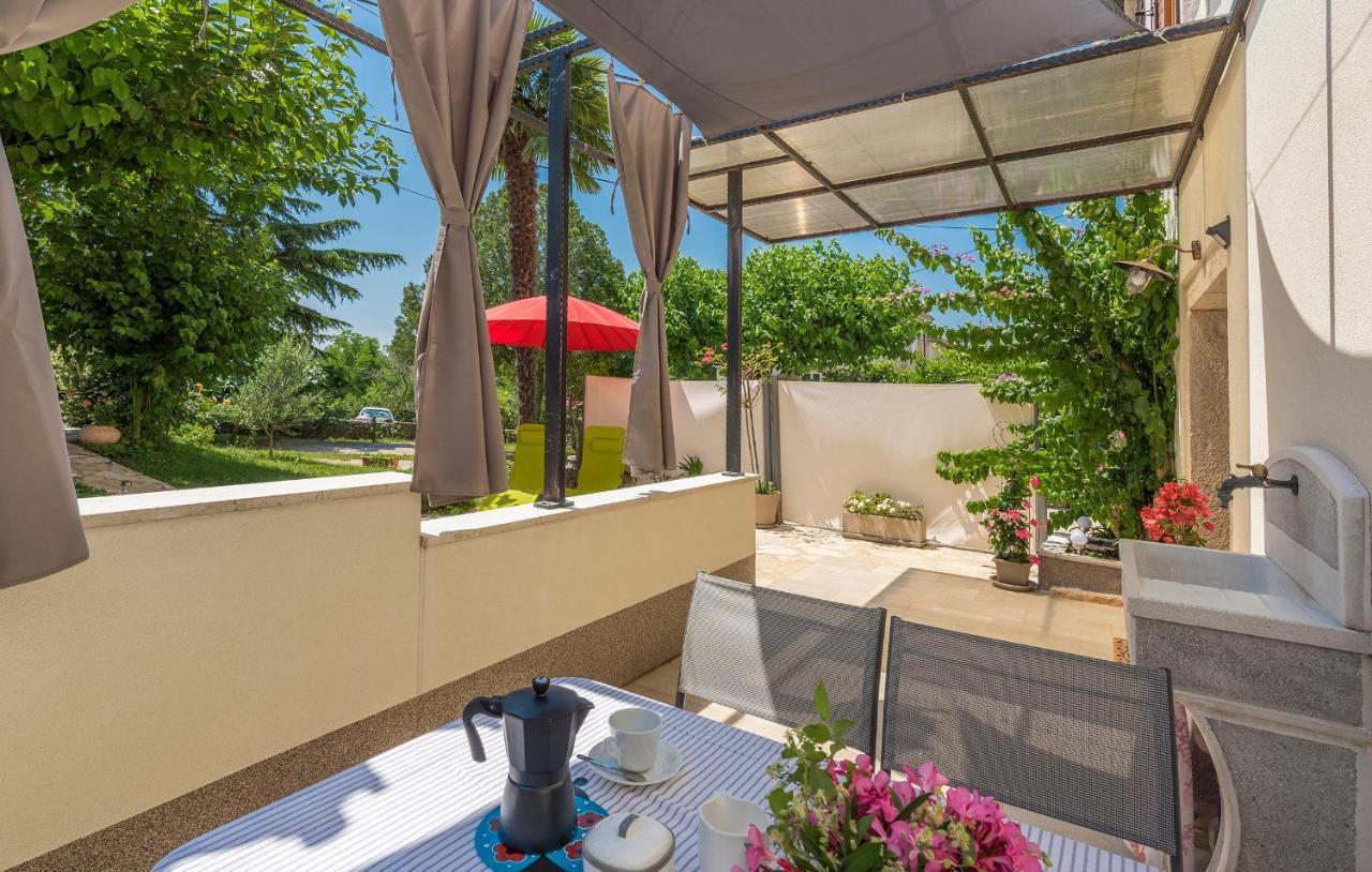 Apartment Claire Karšete Εξωτερικό φωτογραφία