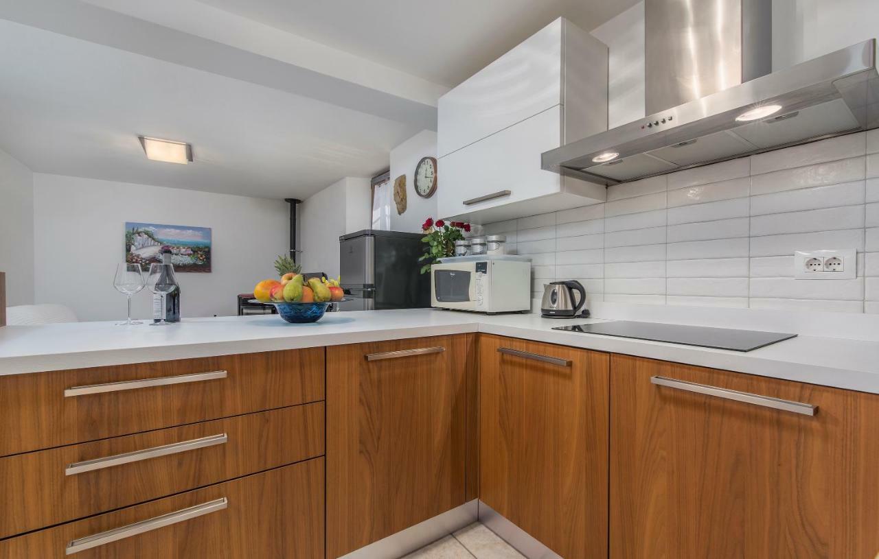 Apartment Claire Karšete Εξωτερικό φωτογραφία